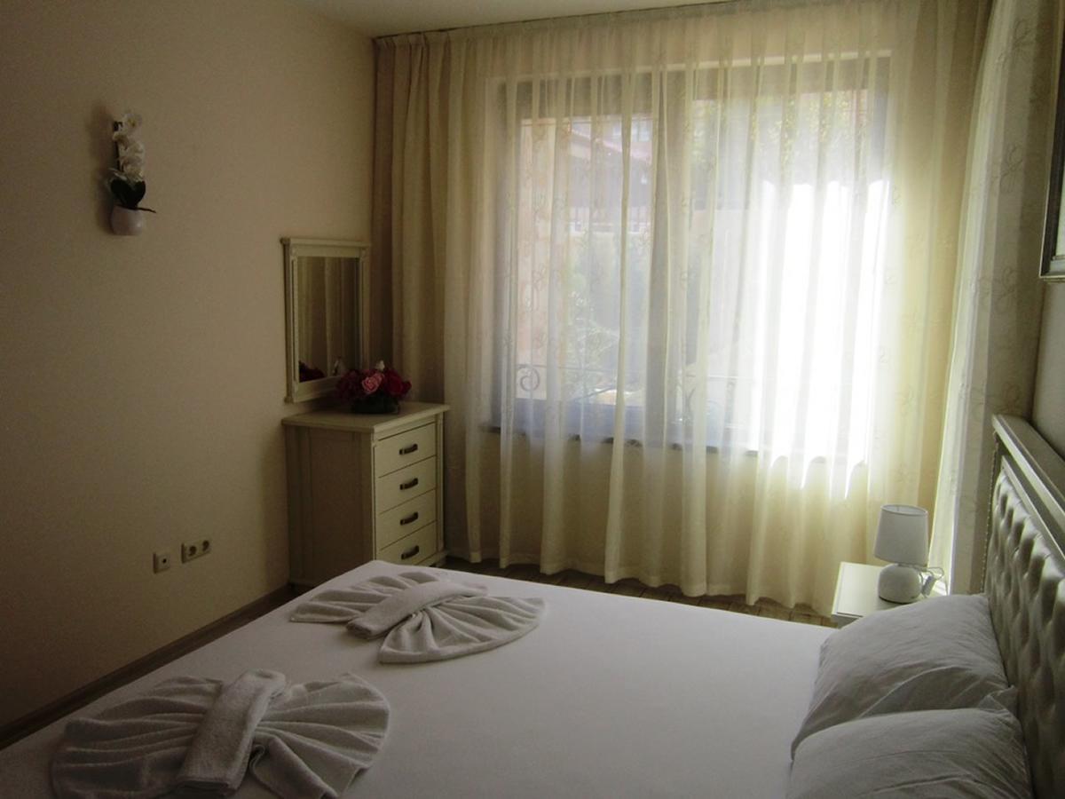 Aparthotel Artur สวิติ วลัส ภายนอก รูปภาพ