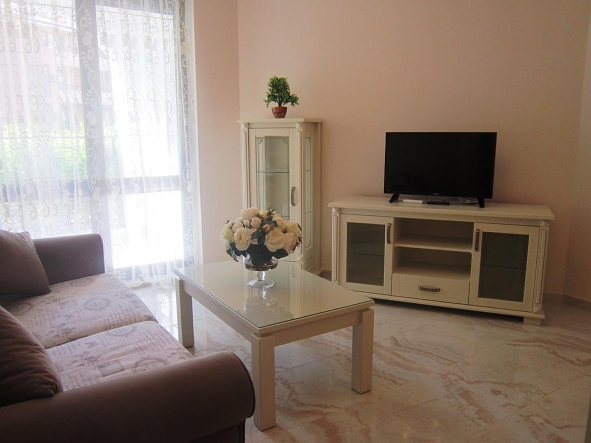 Aparthotel Artur สวิติ วลัส ภายนอก รูปภาพ